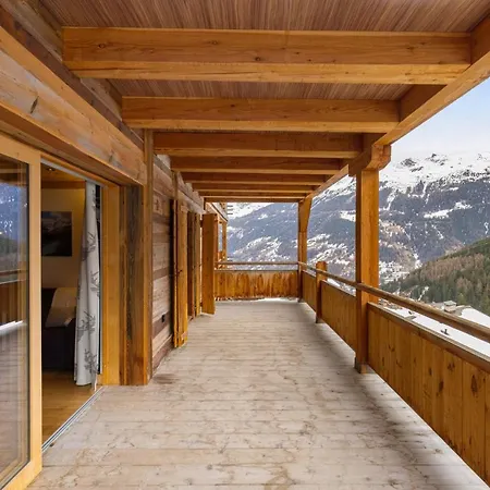 Larchwood By Mrs Miggins Grimentz