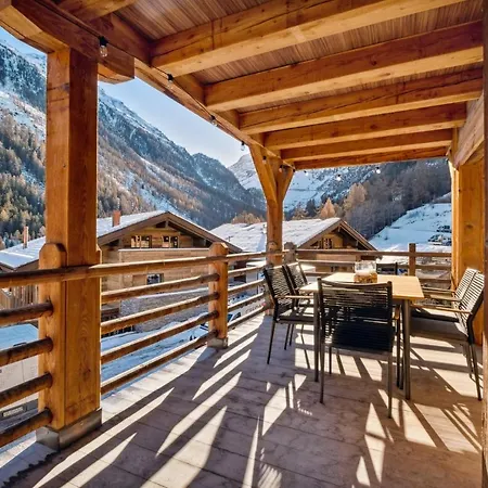 Larchwood By Mrs Miggins Grimentz