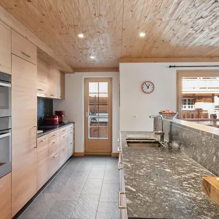 Larchwood By Mrs Miggins Apartment *