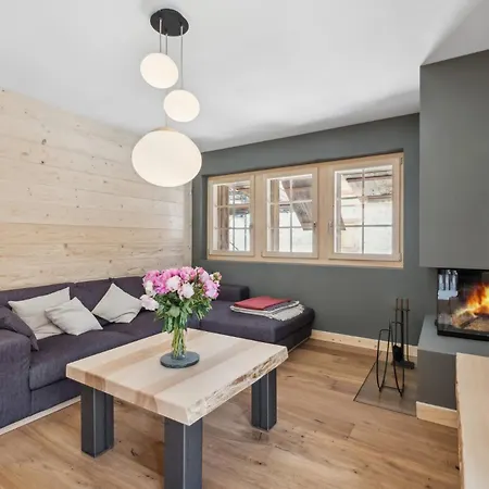 Larchwood By Mrs Miggins