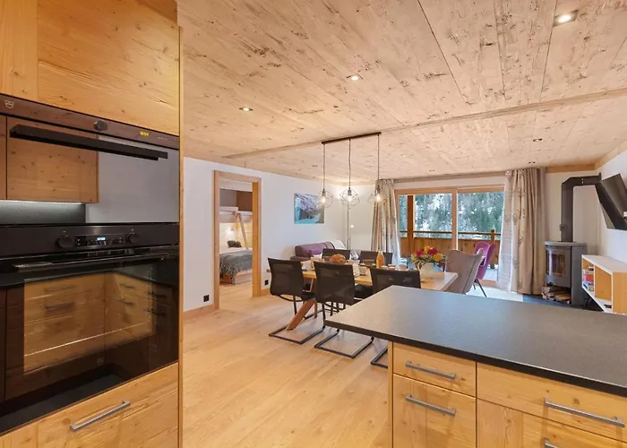 Larchwood By Mrs Miggins شقة