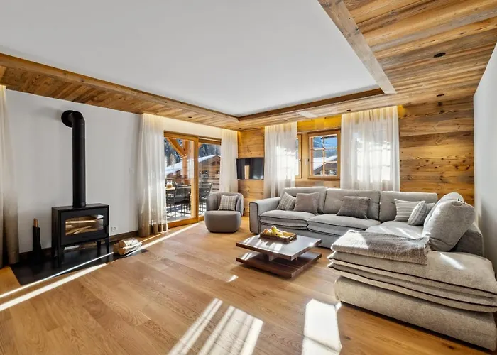 Larchwood By Mrs Miggins